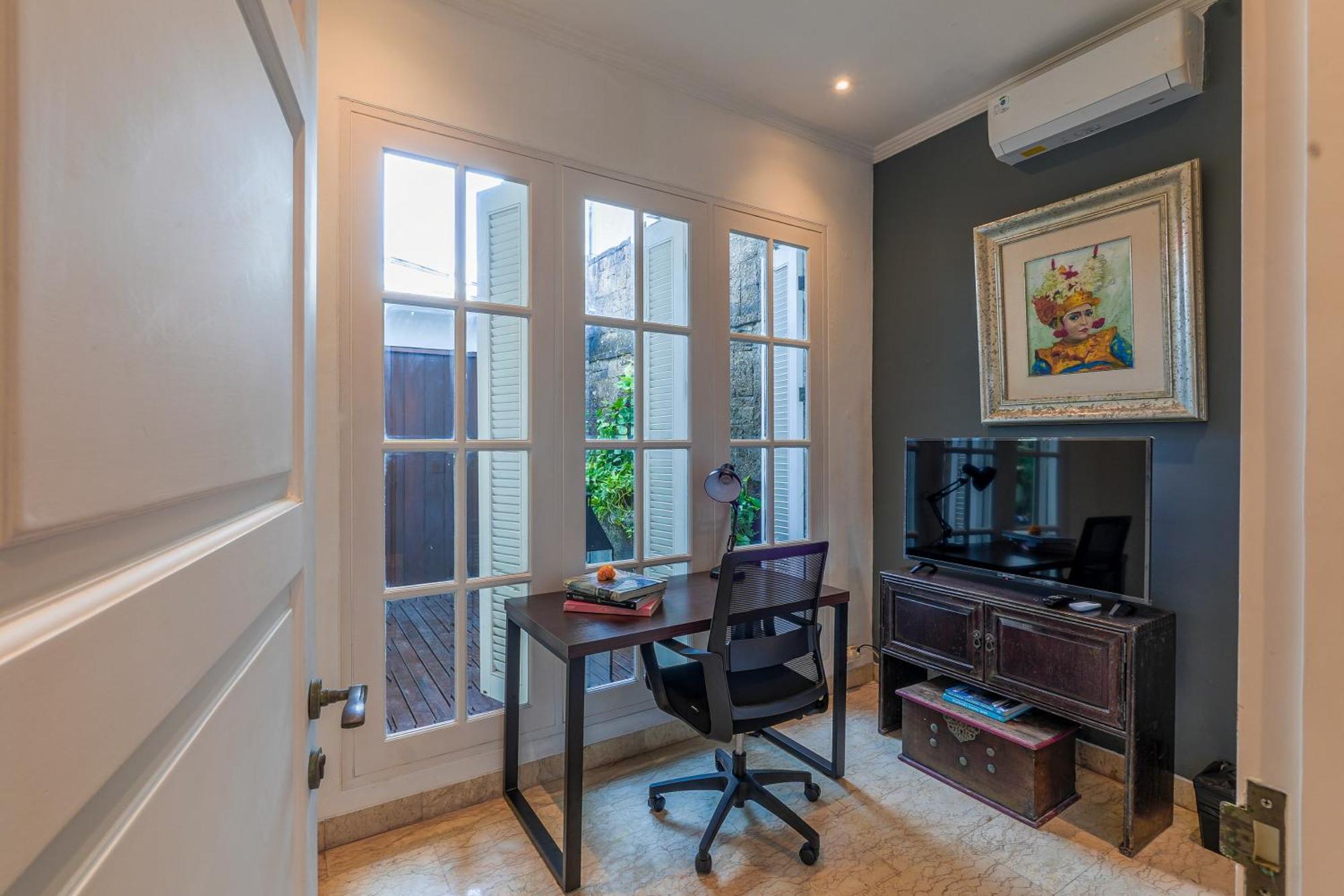 Mosan House - Unique Art-Filled Gem In Perfect Location A Short Walk From The Beach Or Seminyak Square Including Ac Office For Remote Working Esterno foto