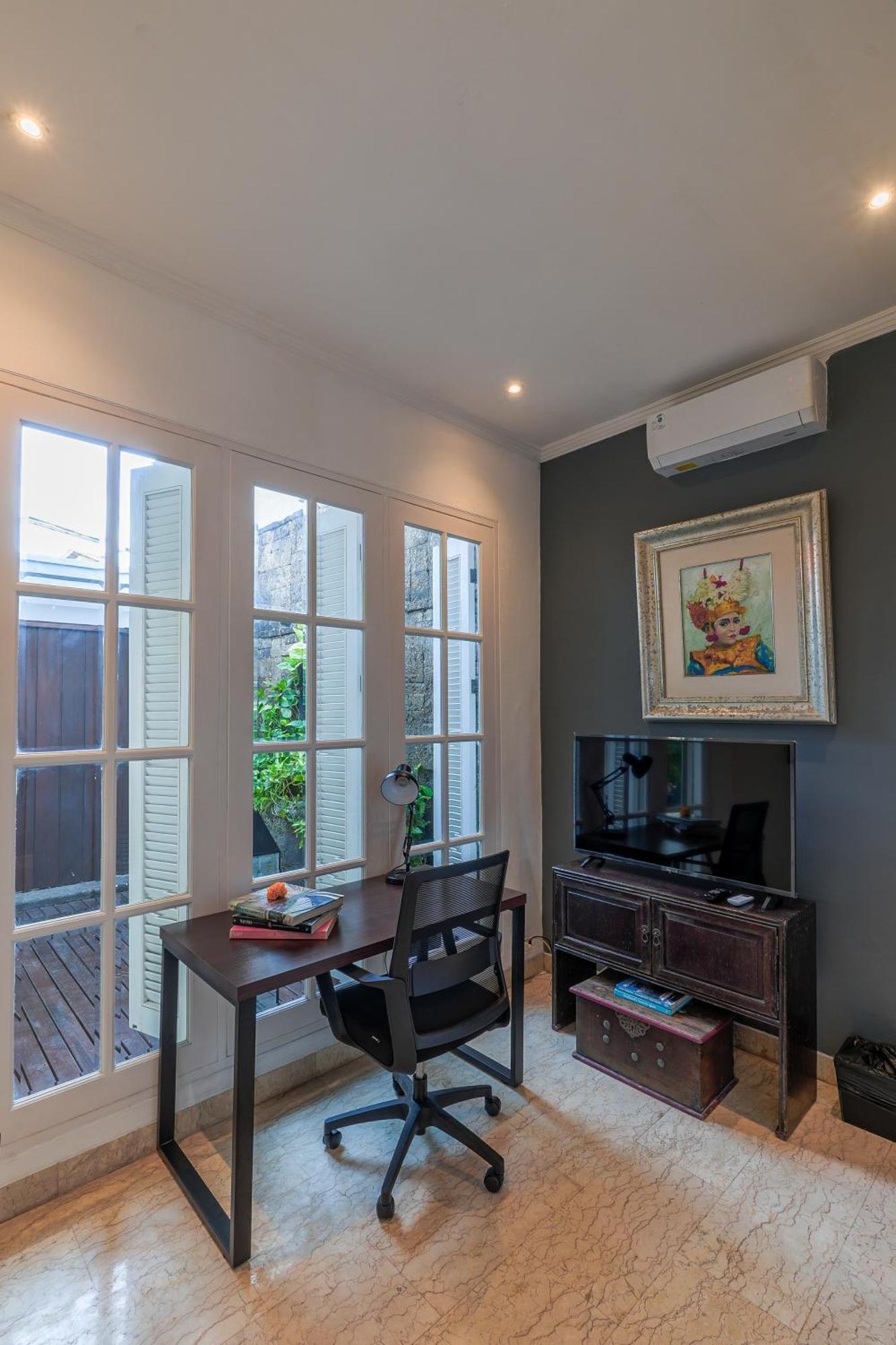 Mosan House - Unique Art-Filled Gem In Perfect Location A Short Walk From The Beach Or Seminyak Square Including Ac Office For Remote Working Esterno foto