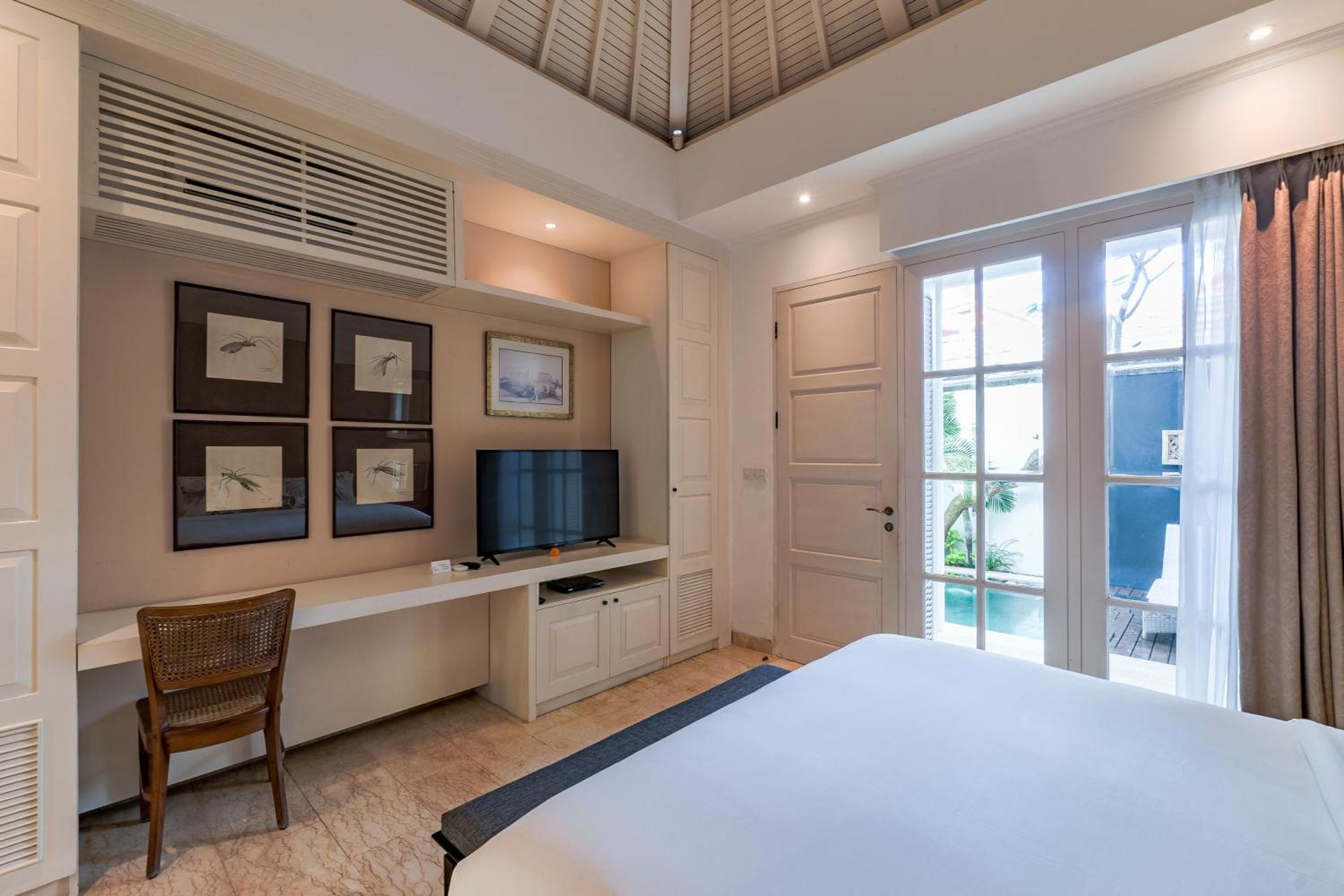 Mosan House - Unique Art-Filled Gem In Perfect Location A Short Walk From The Beach Or Seminyak Square Including Ac Office For Remote Working Esterno foto