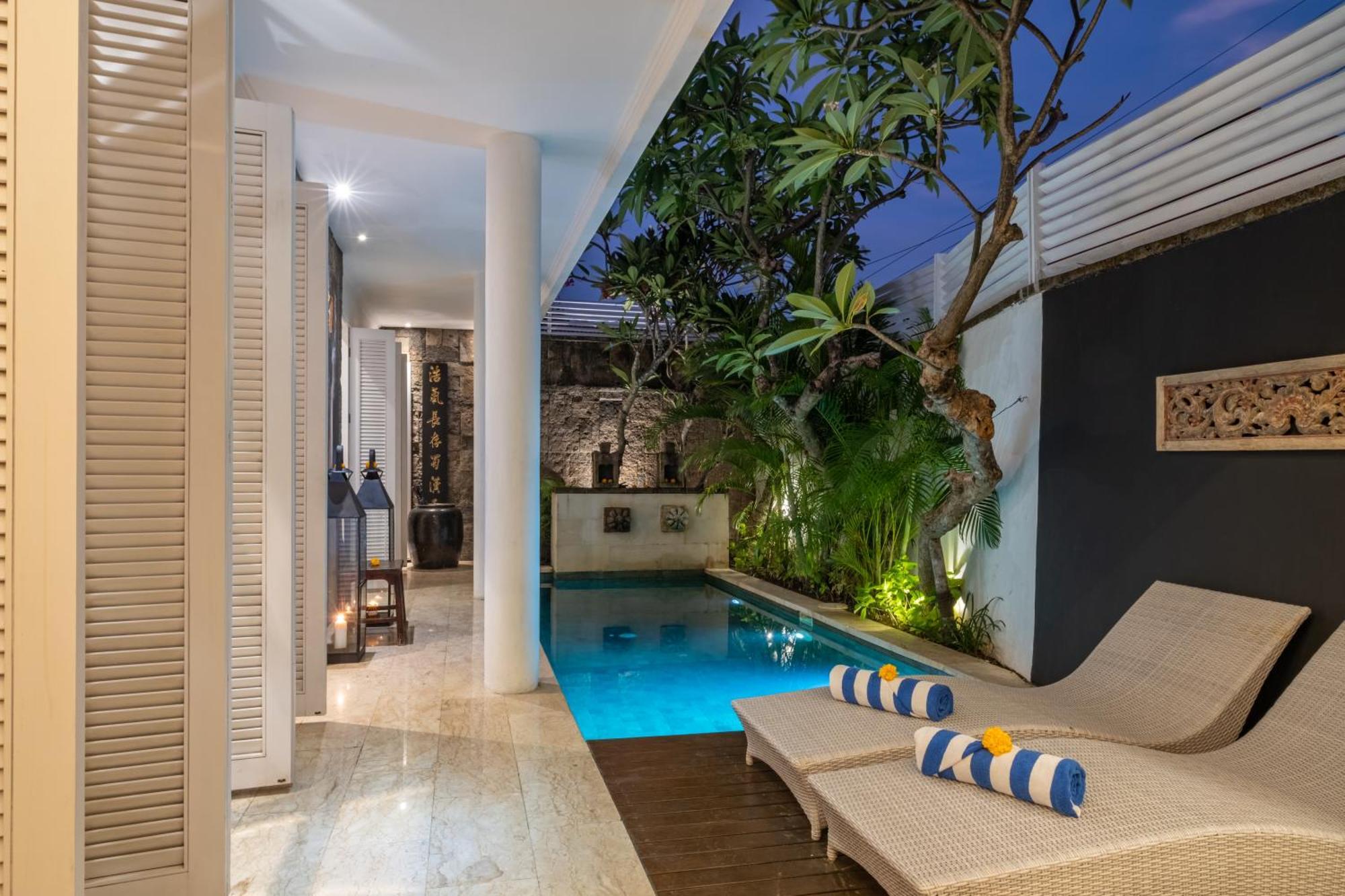 Mosan House - Unique Art-Filled Gem In Perfect Location A Short Walk From The Beach Or Seminyak Square Including Ac Office For Remote Working Esterno foto